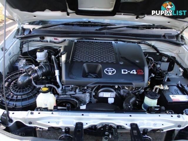2014 TOYOTA HILUX SR5 (4X4) KUN26R MY14  DUAL CAB