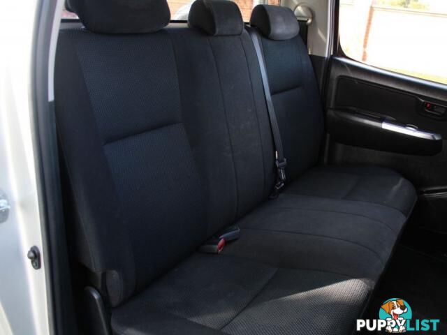 2014 TOYOTA HILUX SR5 (4X4) KUN26R MY14  DUAL CAB