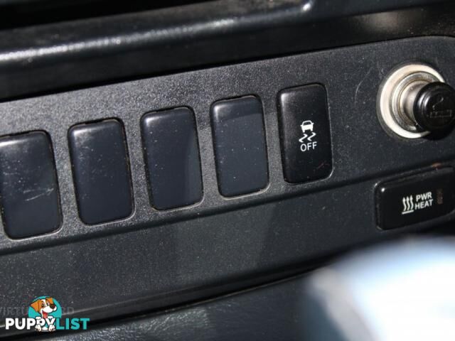 2014 TOYOTA HILUX SR5 (4X4) KUN26R MY14  DUAL CAB