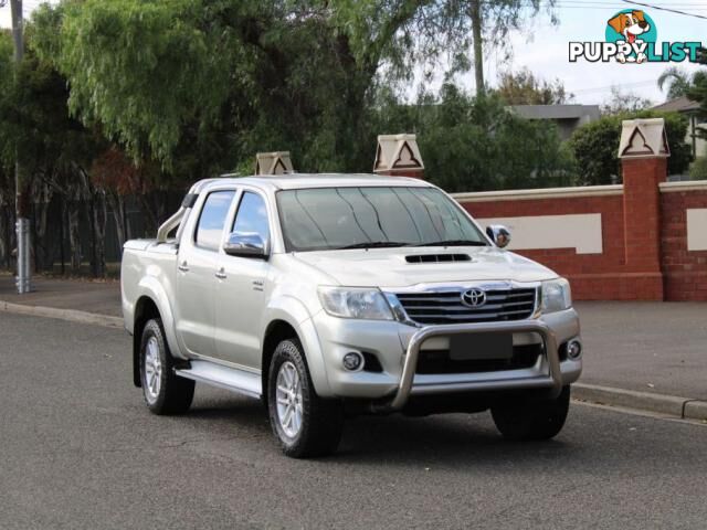 2014 TOYOTA HILUX SR5 (4X4) KUN26R MY14  DUAL CAB
