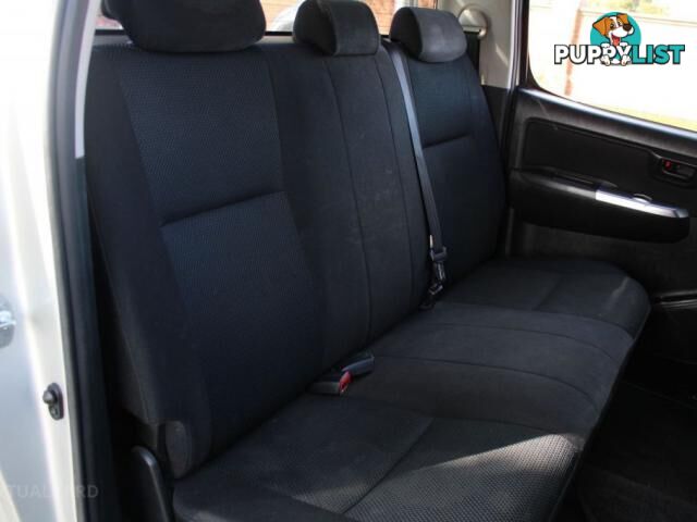 2014 TOYOTA HILUX SR5 (4X4) KUN26R MY14  DUAL CAB