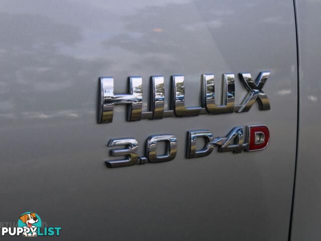 2014 TOYOTA HILUX SR5 (4X4) KUN26R MY14  DUAL CAB