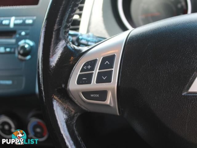 2011 MITSUBISHI OUTLANDER LS (FWD) ZH MY11  WAGON