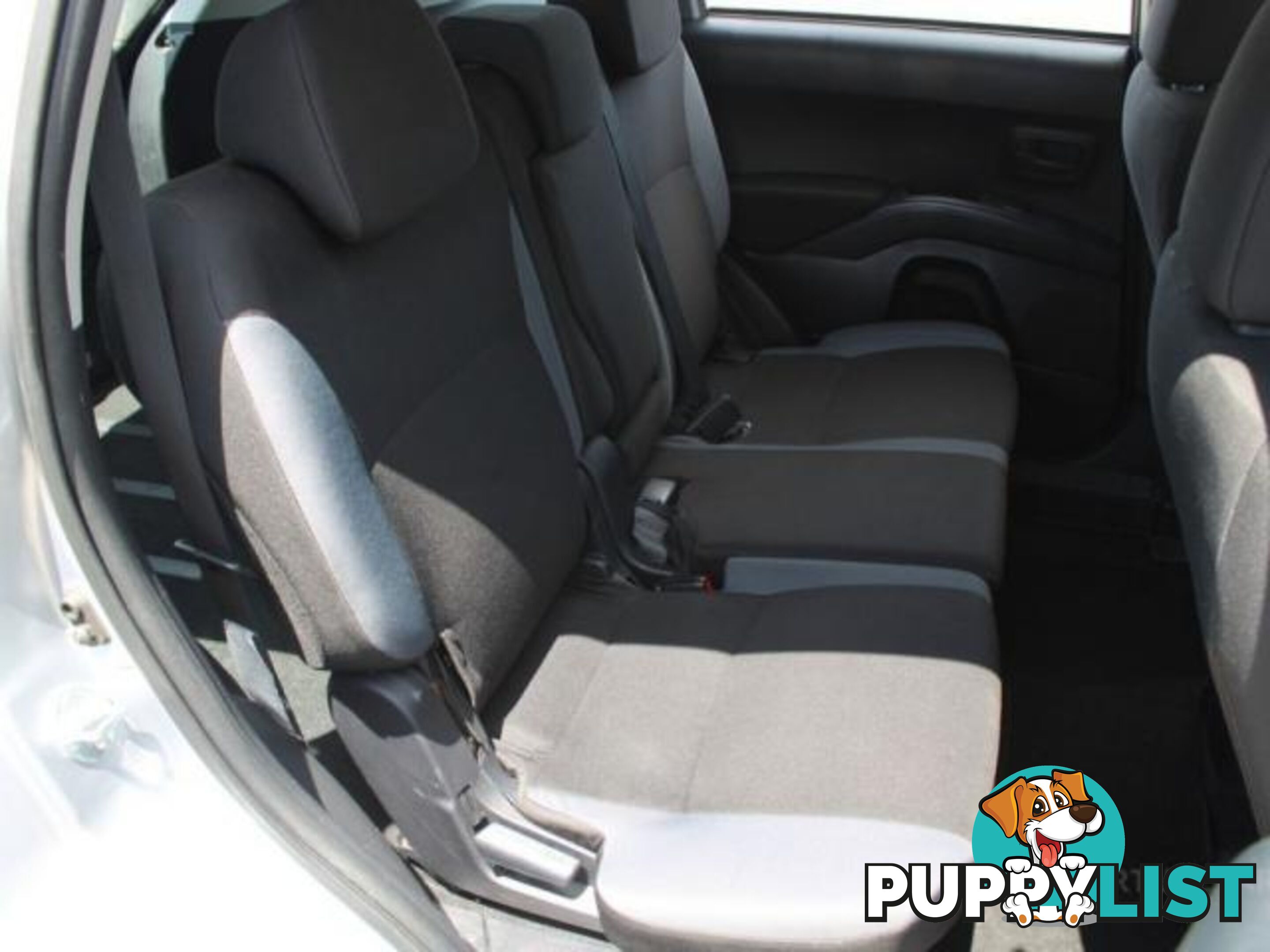 2011 MITSUBISHI OUTLANDER LS (FWD) ZH MY11  WAGON
