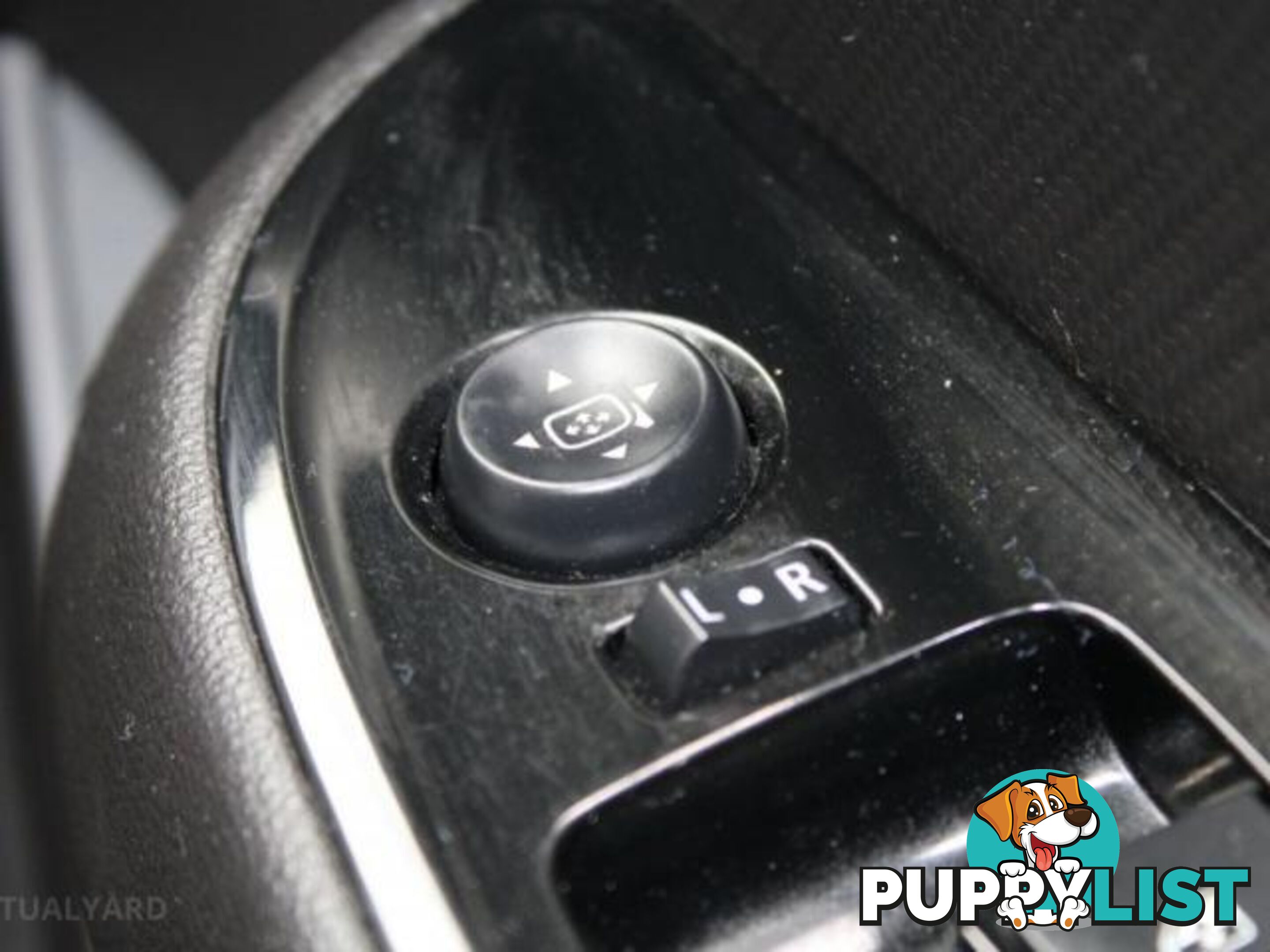 2014 HOLDEN COMMODORE SV6 STORM VF  SEDAN