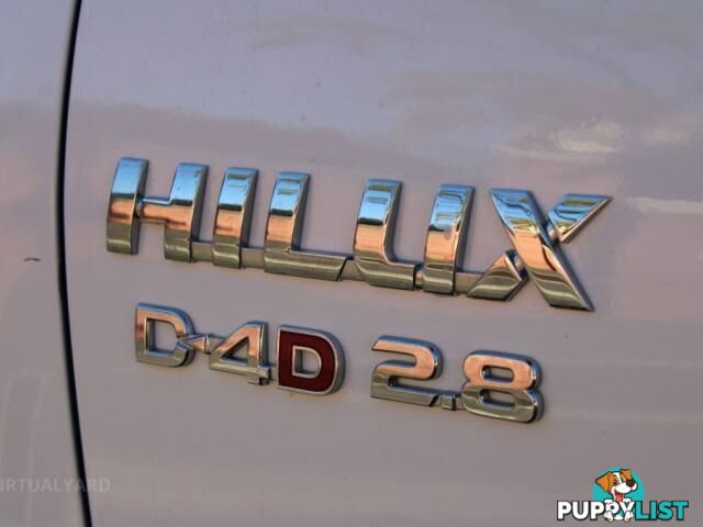 2018 TOYOTA HILUX SR (4X4) GUN126R MY17  CAB CHASSIS
