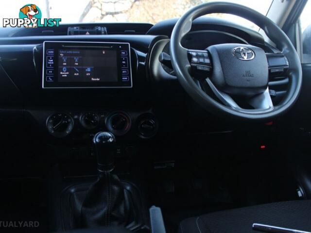 2018 TOYOTA HILUX SR (4X4) GUN126R MY17  CAB CHASSIS