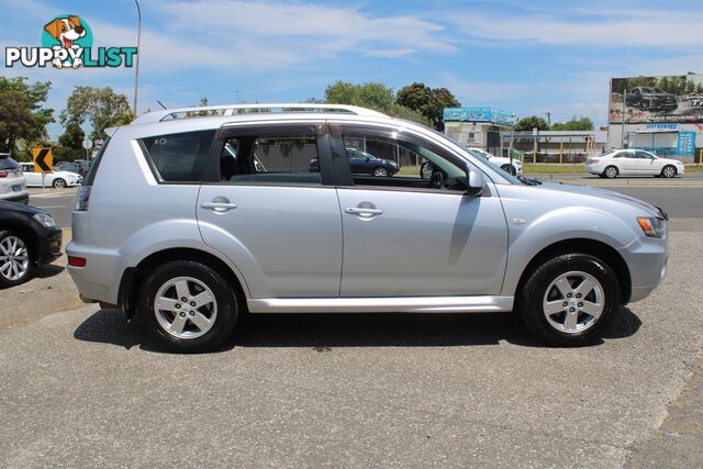 2011 MITSUBISHI OUTLANDER ZH  WAGON