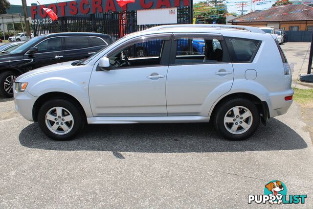 2011 MITSUBISHI OUTLANDER ZH  WAGON