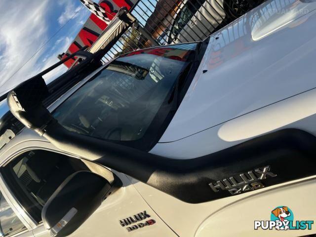 2012 TOYOTA HILUX SR5 (4X4) KUN26R MY12  DUAL CAB