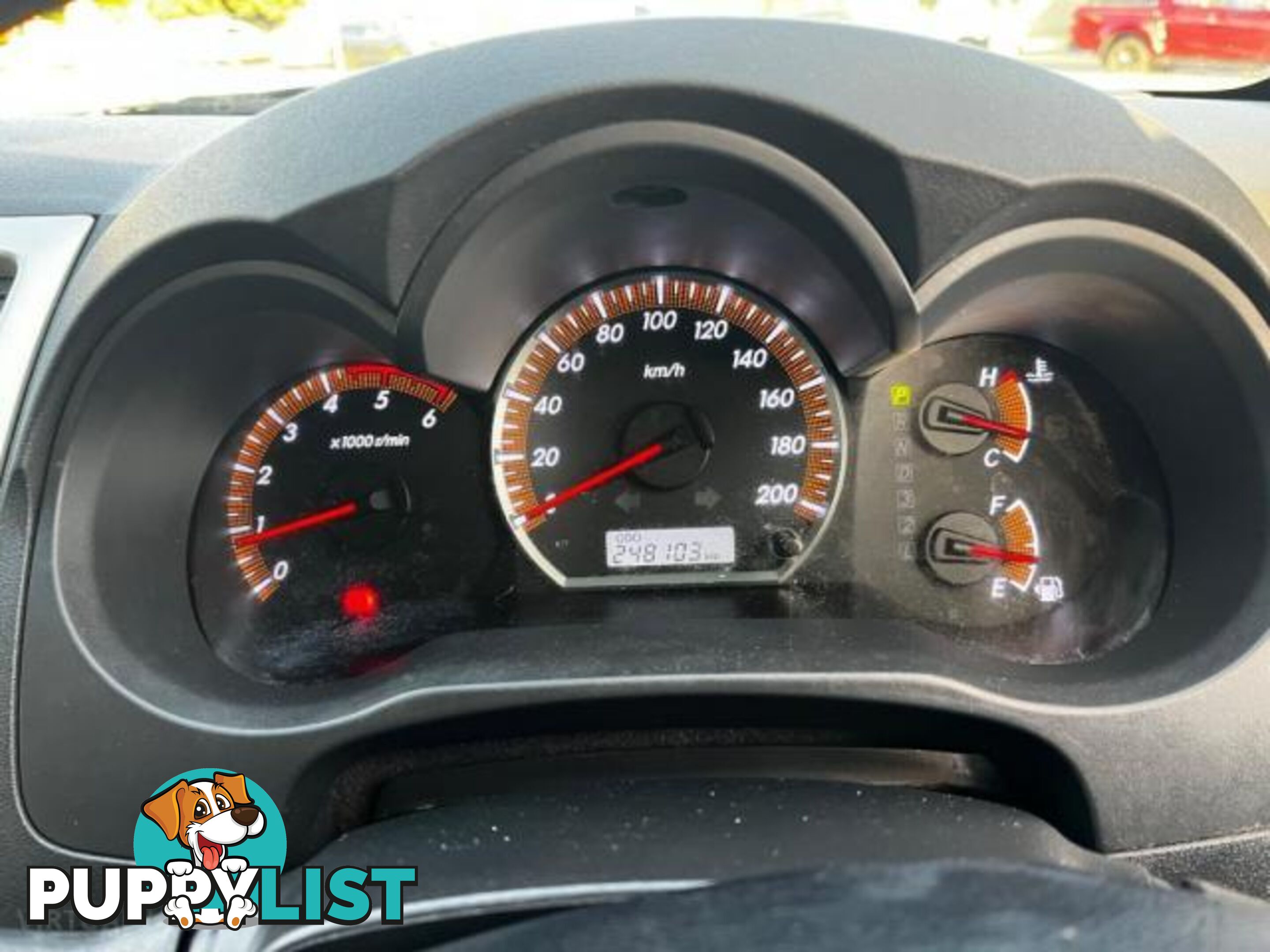 2012 TOYOTA HILUX SR5 (4X4) KUN26R MY12  DUAL CAB