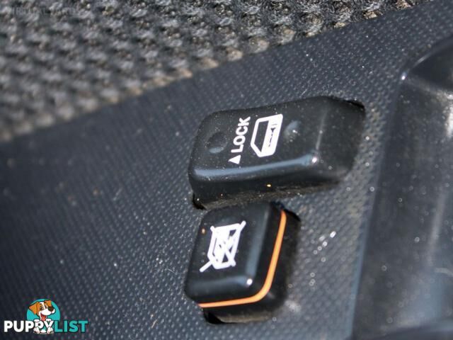 2014 TOYOTA HILUX SR (4X4) KUN26R MY14  CAB CHASSIS