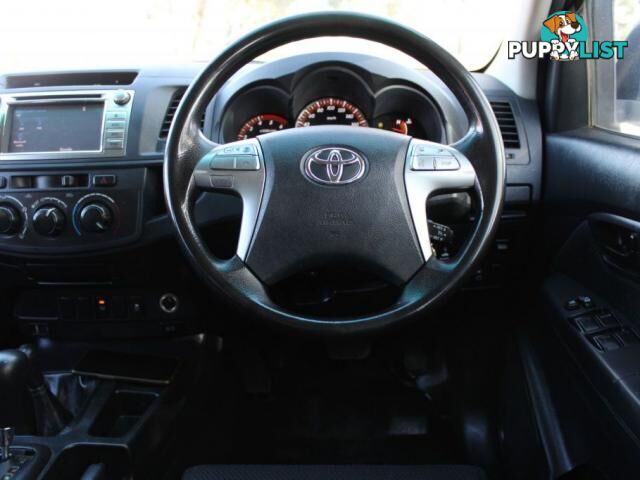 2014 TOYOTA HILUX SR (4X4) KUN26R MY14  CAB CHASSIS