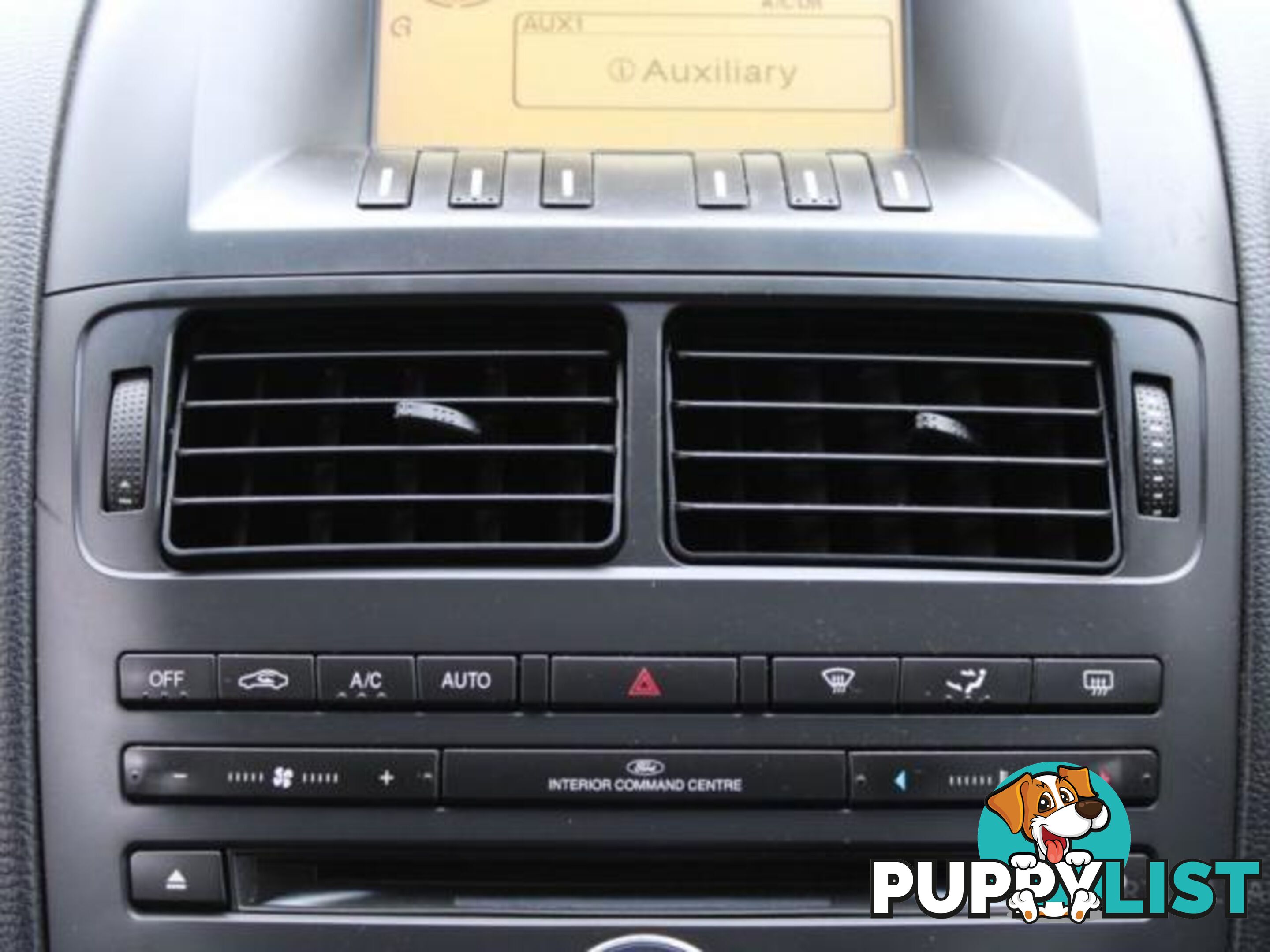 2009 FORD FALCON XT FG  SEDAN