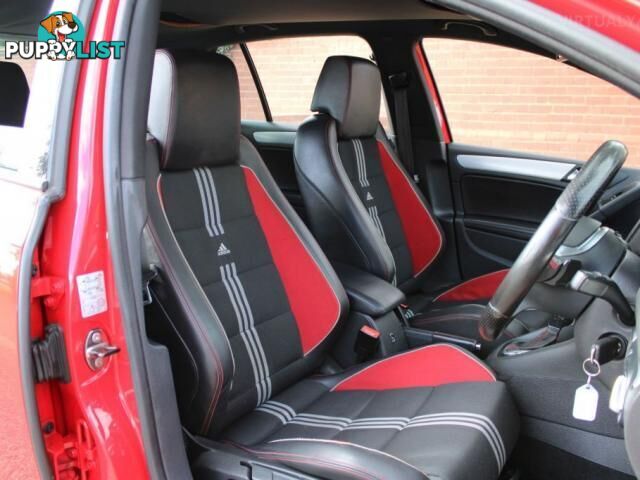 2011 VOLKSWAGEN GOLF GTI 1K MY11  HATCH