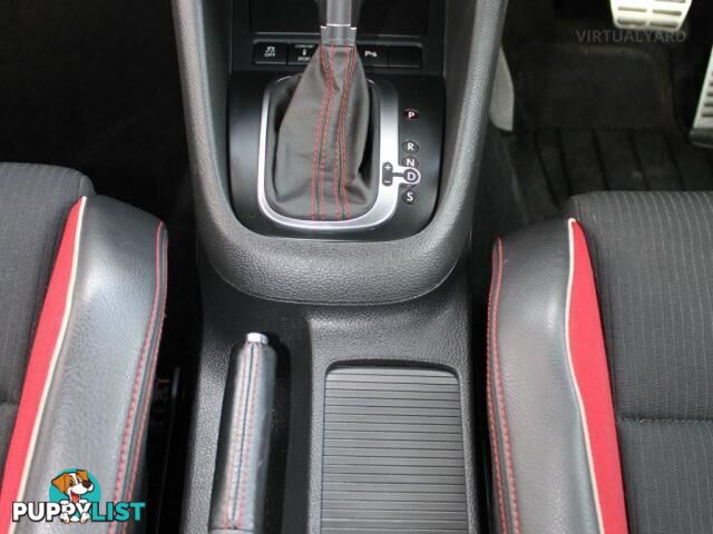 2011 VOLKSWAGEN GOLF GTI 1K MY11  HATCH