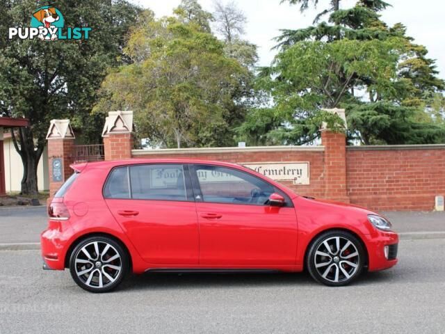 2011 VOLKSWAGEN GOLF GTI 1K MY11  HATCH