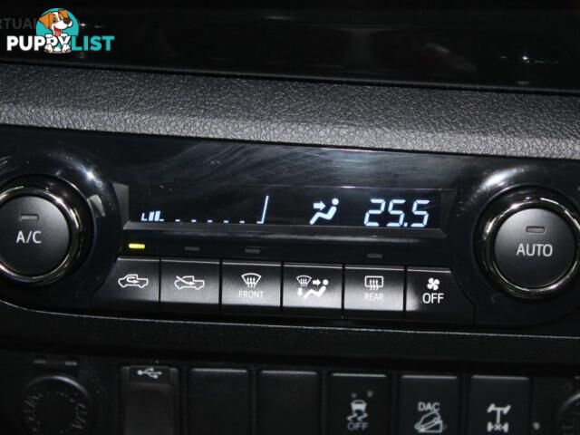 2015 TOYOTA HILUX SR5 (4X4) GUN126R  DUAL CAB