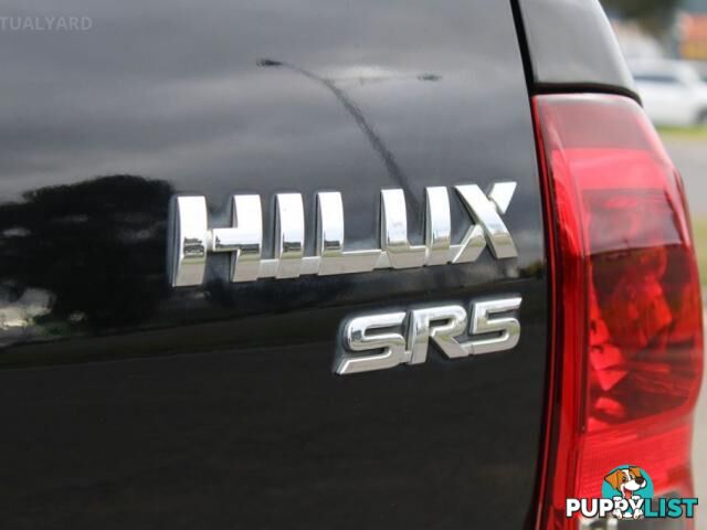 2015 TOYOTA HILUX SR5 (4X4) GUN126R  DUAL CAB