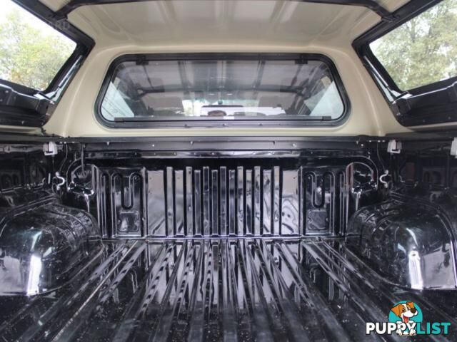 2015 TOYOTA HILUX SR5 (4X4) GUN126R  DUAL CAB