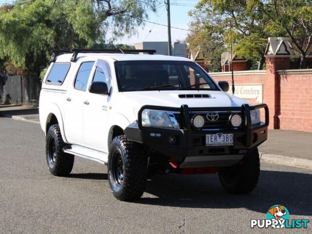 2015 TOYOTA HILUX SR (4X4) KUN26R MY14  DUAL CAB