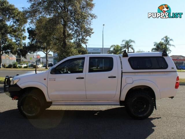 2015 TOYOTA HILUX SR (4X4) KUN26R MY14  DUAL CAB