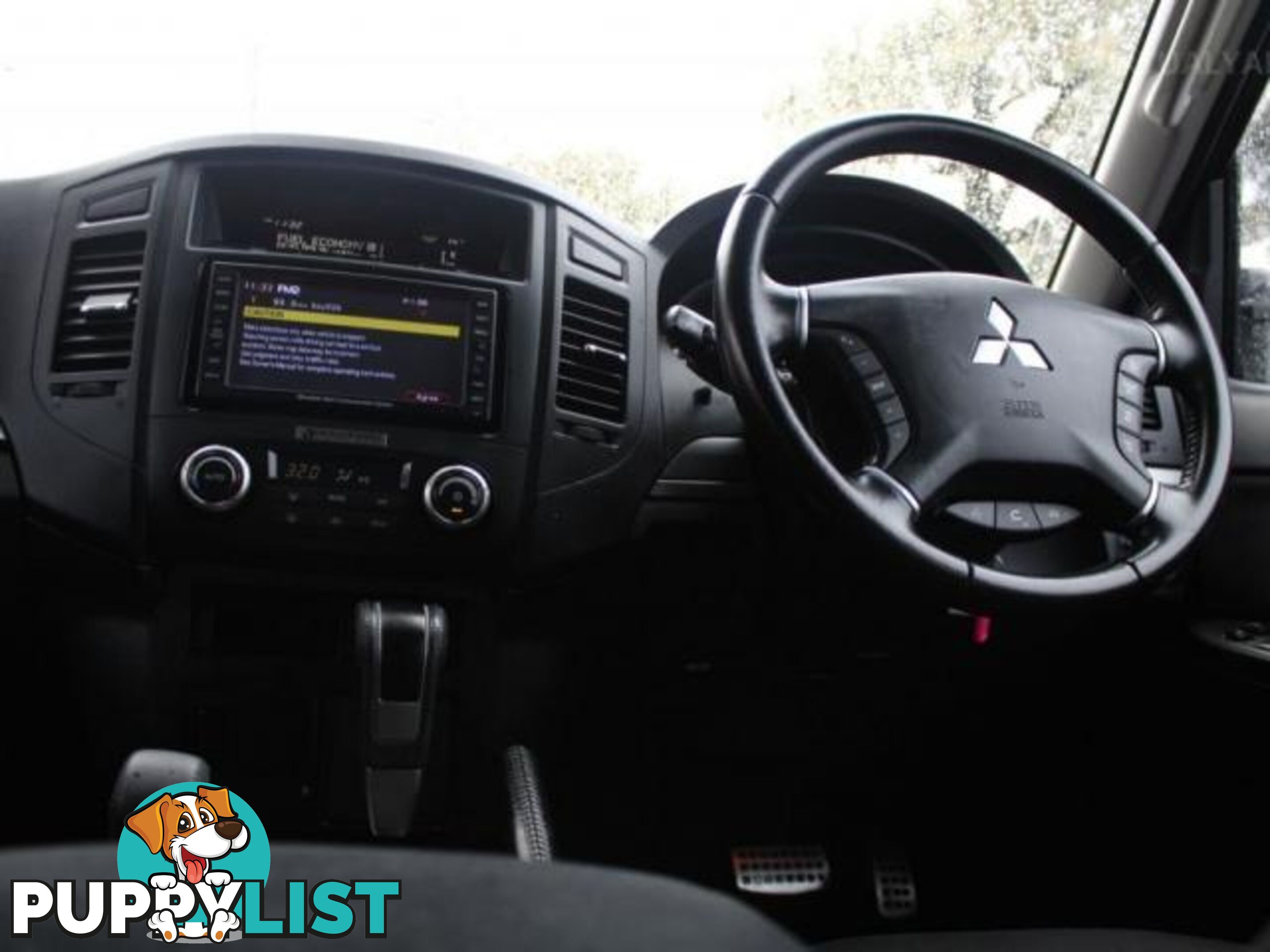 2011 MITSUBISHI PAJERO GLX   PLATINUM  (4X4) NT MY11  WAGON
