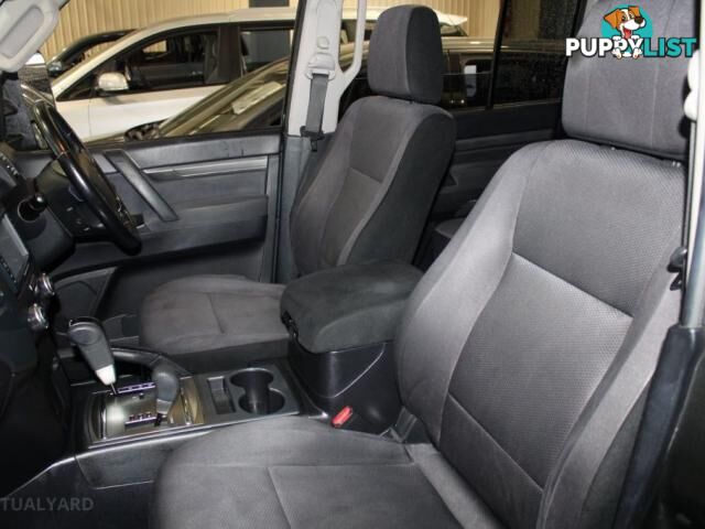 2011 MITSUBISHI PAJERO GLX   PLATINUM  (4X4) NT MY11  WAGON