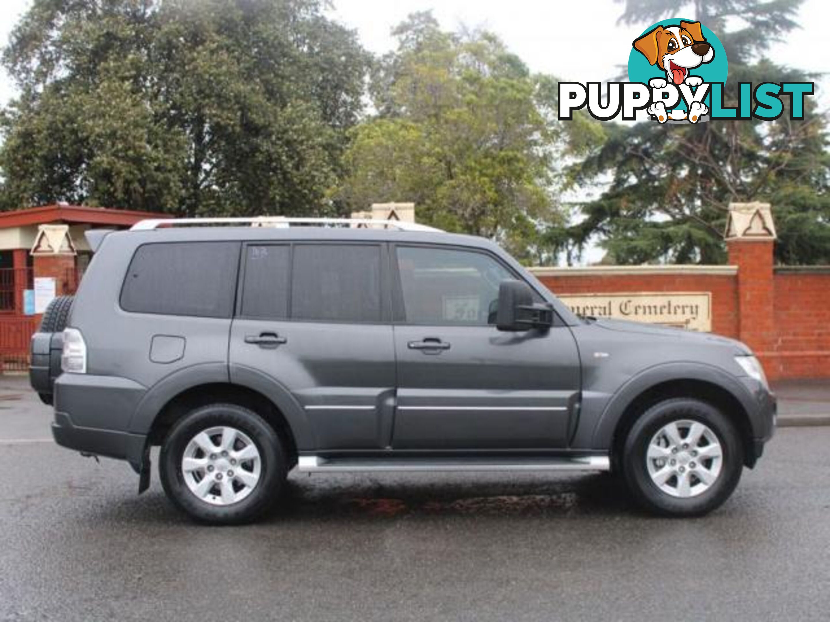 2011 MITSUBISHI PAJERO GLX   PLATINUM  (4X4) NT MY11  WAGON