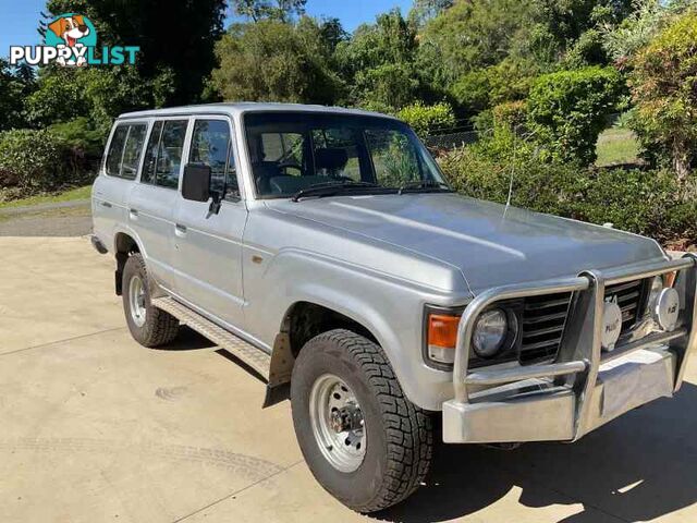 TOYOTA HJ61RG 5 SPEED FACTORY TURBO WAGON