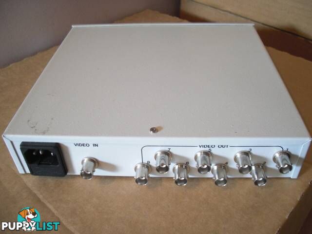 VIDEO DISTRIBUTION AMPLIFIER PICKUP OR POSTAGE 12.99