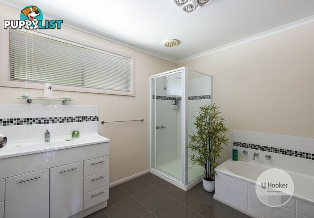 7 Shirley Boulevard LENAH VALLEY TAS 7008