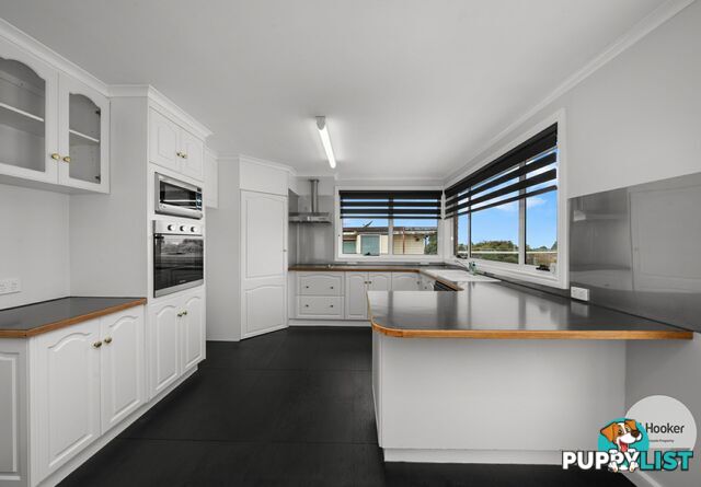 17 Leighland Road CLAREMONT TAS 7011