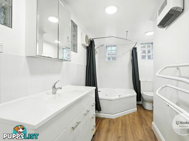 167 East Derwent Highway LINDISFARNE TAS 7015