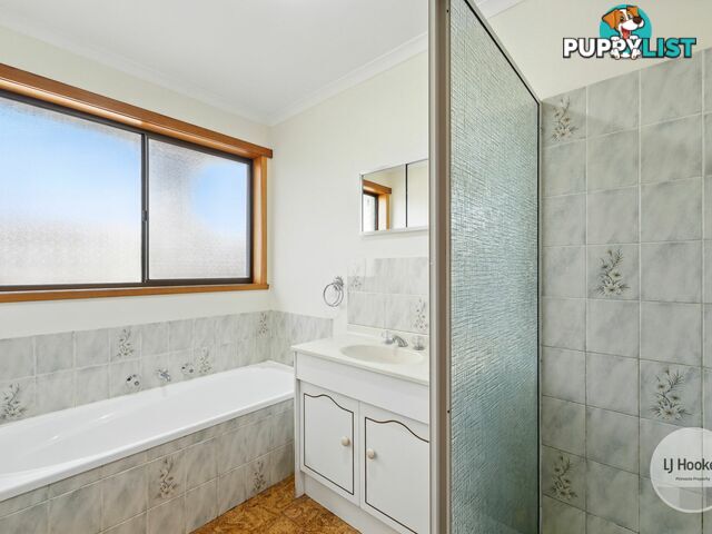 60 Jennings Road ABELS BAY TAS 7112