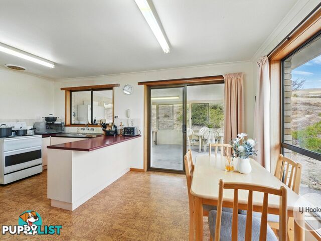 60 Jennings Road ABELS BAY TAS 7112
