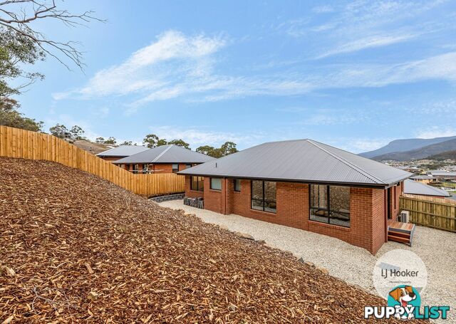 11 Fryett Drive CLAREMONT TAS 7011