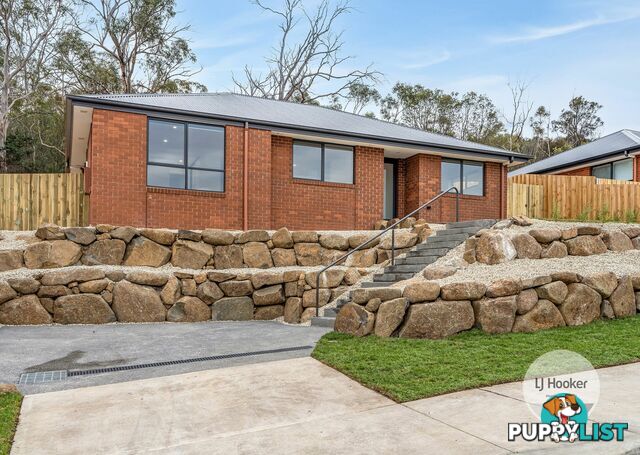 11 Fryett Drive CLAREMONT TAS 7011