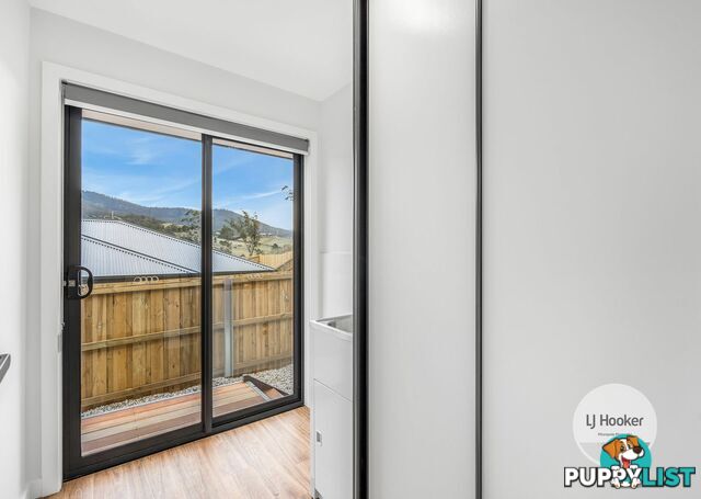 11 Fryett Drive CLAREMONT TAS 7011