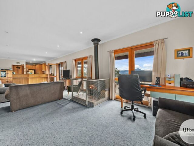 30 Mountain Place MOLESWORTH TAS 7140