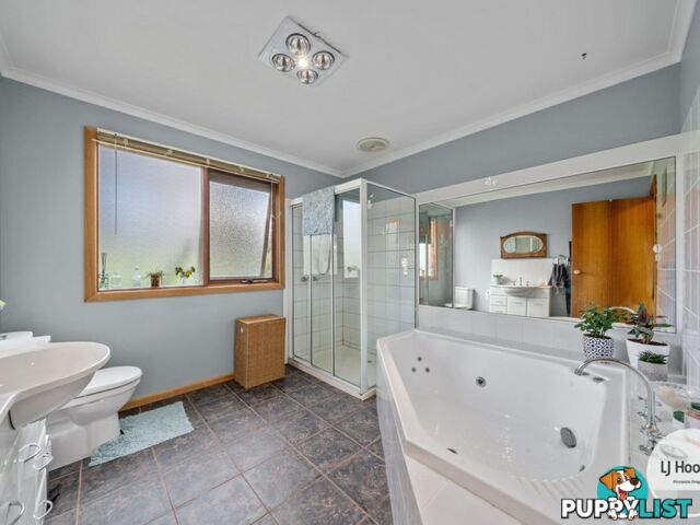 30 Mountain Place MOLESWORTH TAS 7140