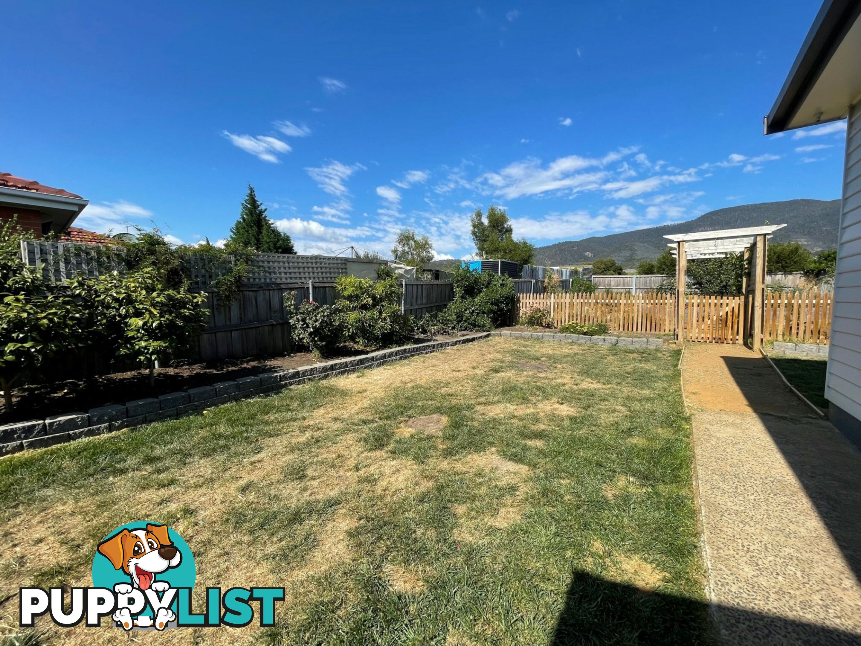 39 Leighland Road CLAREMONT TAS 7011