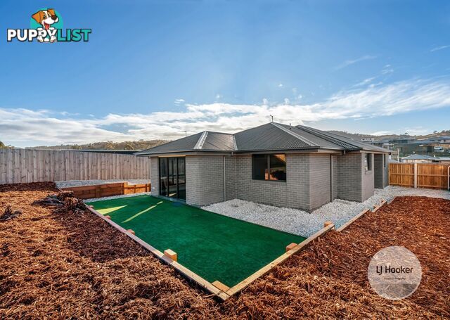 11 Hallett Drive ROKEBY TAS 7019