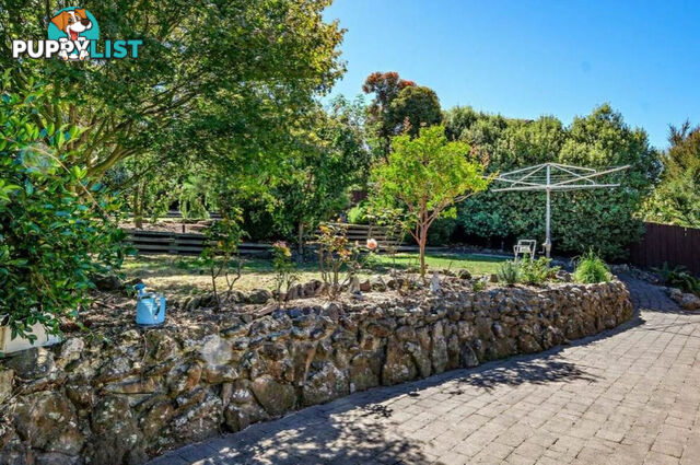 45 Tingira Road BLACKMANS BAY TAS 7052