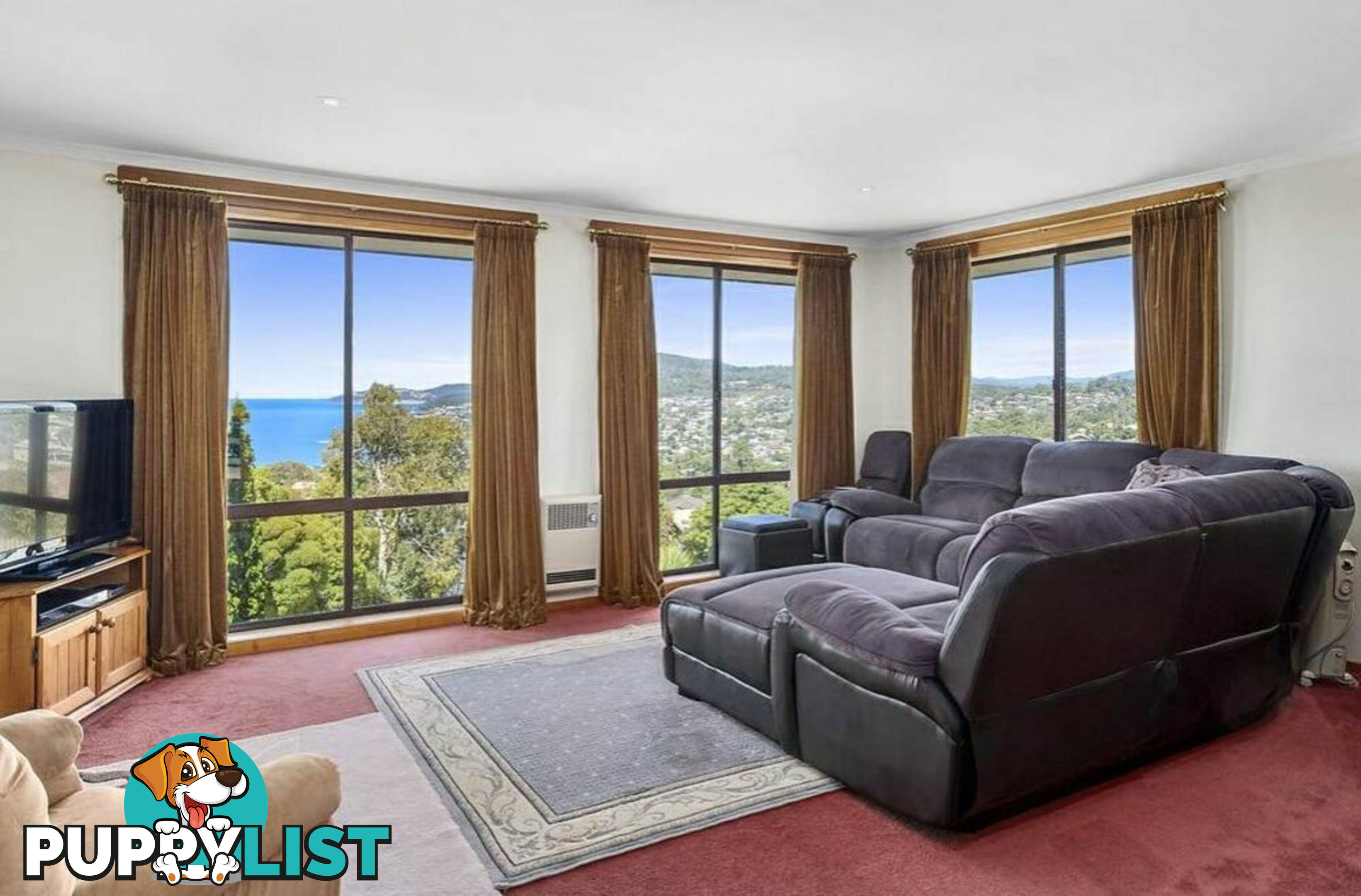 45 Tingira Road BLACKMANS BAY TAS 7052