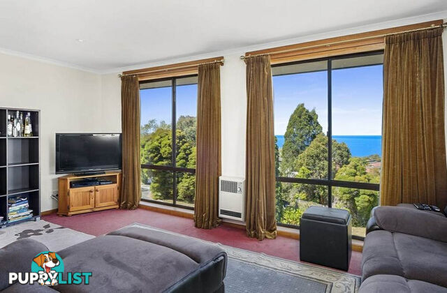 45 Tingira Road BLACKMANS BAY TAS 7052