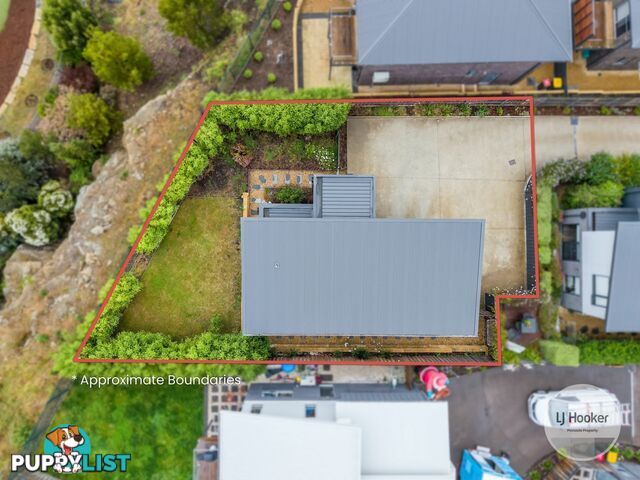 2/6 Dowding Crescent NEW TOWN TAS 7008