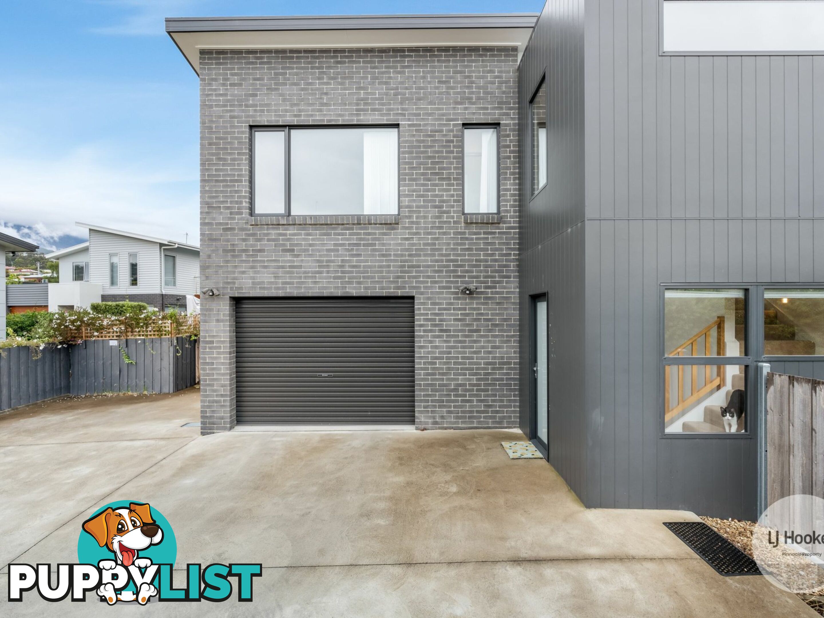 2/6 Dowding Crescent NEW TOWN TAS 7008