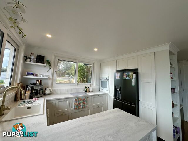 4 Jetty Road OLD BEACH TAS 7017