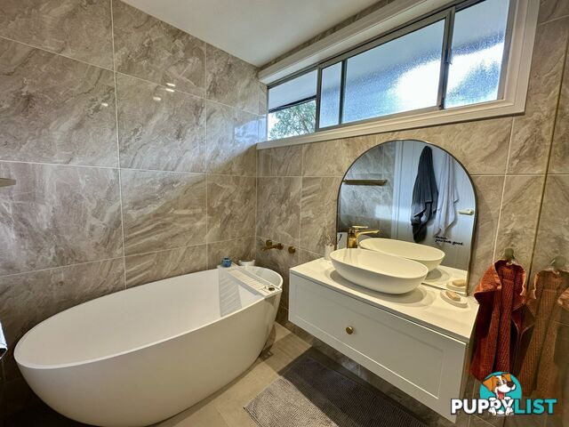 4 Jetty Road OLD BEACH TAS 7017